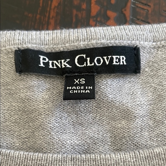 Pink clover seated - Picture 2 of 7